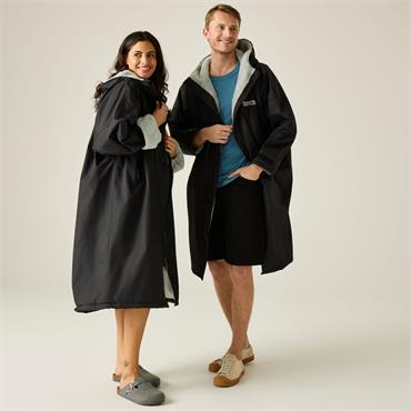 Regatta Adult's Changing Robe Black