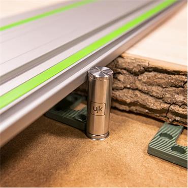 UJK  Expanding 20mm Dogs - 40mm Height (Pkt 2)