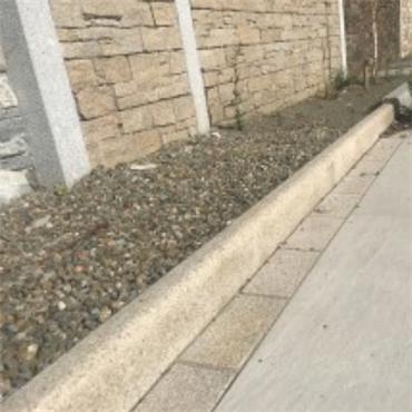 KERB G682 BH16 BROWN GRANITE BULL NOSE 150X50X1M