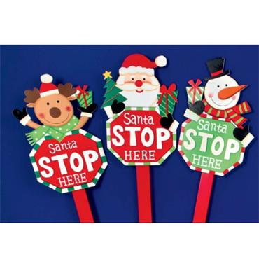 90cm Wood Santa Stop Here Sign Stake Snta Sman Rd