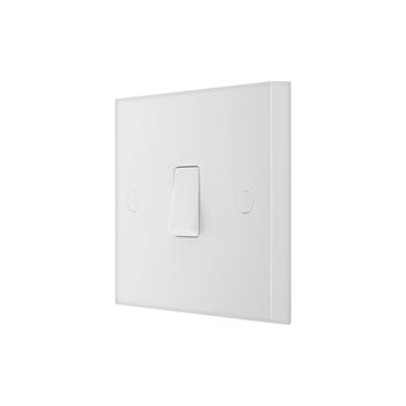 WH SQ SINGLE 20A 16AX 1 WAY SWITCH