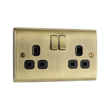 NXS ANT BRASS BLK 13A DOUBLE SW SOCKET