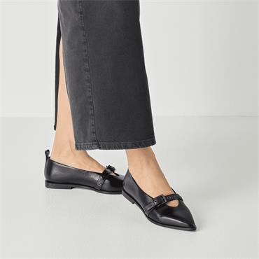 TAMARIS WOMENS FLATS - BLACK