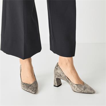 TAMARIS WOMENS MID HEEL COURT SHOE - BEIGE SNAKE