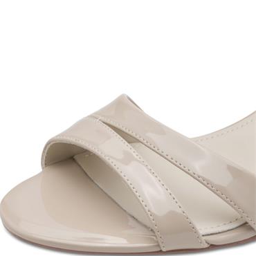 TAMARIS WOMENS LOW HEEL STRAP SANDAL - BEIGE