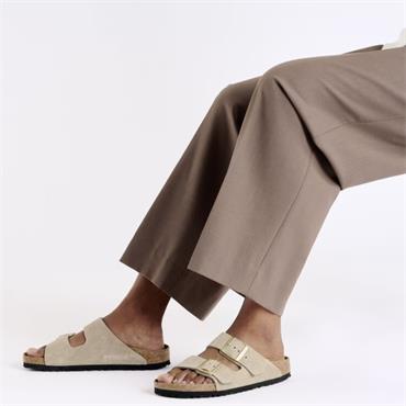 BIRKENSTOCK WOMENS ARIZONA BS SANDAL - SAND