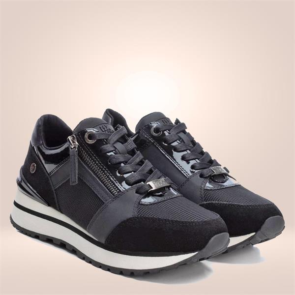 XTI WOMENS ZIP LACE TRAINER BLACK Paul Byron Shoes Ireland