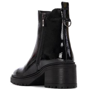 XTI WOMENS ZIP CHELSEA ANKLE BOOT - BLACK PATENT