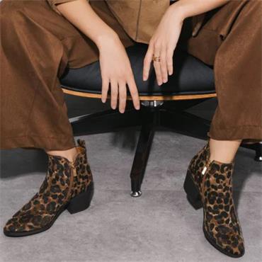 XTI WOMENS ANIMAL PRINT ZIP ANKLE BOOT - LEOPARD ANIMAL PRINT