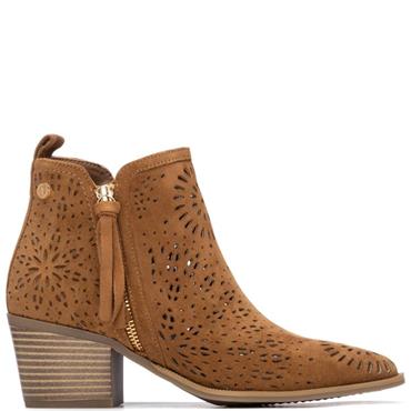 XTI WOMENS ZIP ANKLE BOOT - CAMEL SUEDE