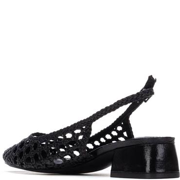 XTI WOMENS LOW HEEL SLING BACK - BLACK