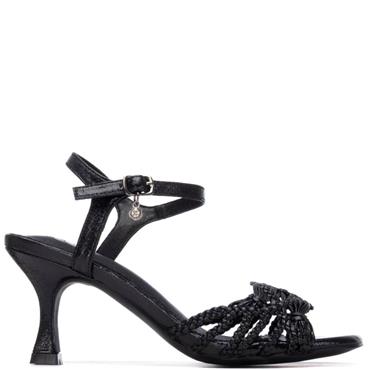 XTI WOMENS MID HEEL STRAP SANDAL - BLACK