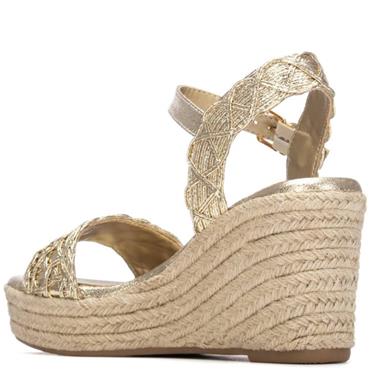 XTI WOMENS WEDGE SANDAL - GOLD