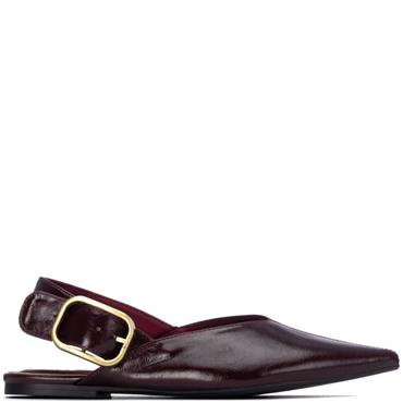 XTI WOMENS STRAP FLATS - BURGUNDY