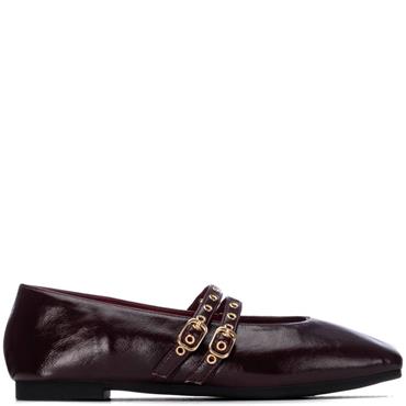 XTI WOMENS STRAP FLATS - BURGUNDY