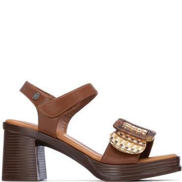 REFRESH WOMENS MID HEEL STRAP SANDAL - CAMEL