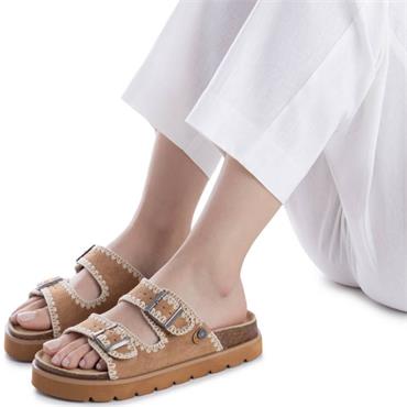 REFRESH WOMENS FLAT SANDAL - CAMEL