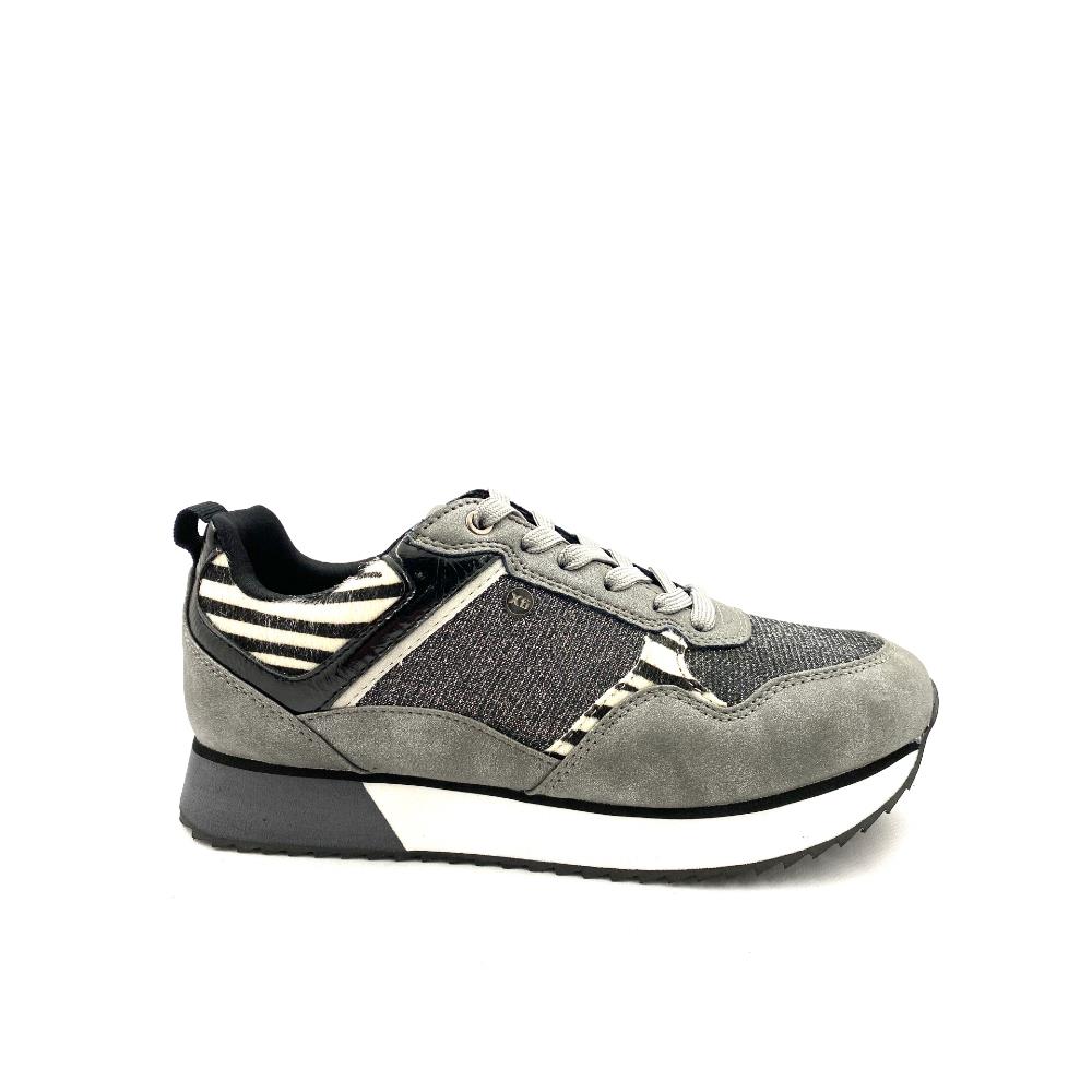XTI WOMENS LACE TRAINER - SILVER MULTI | Paul Byron Shoes | Ireland