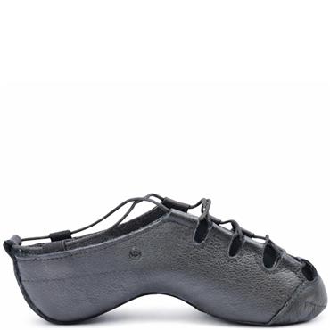 INISFREE WIDE FITTING POMP - BLACK