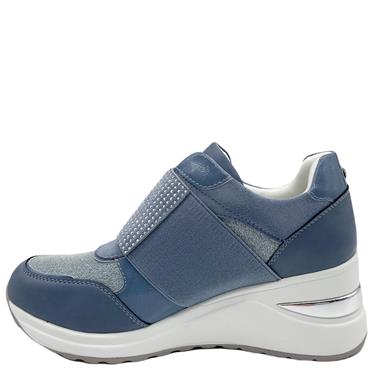 TOMMY BOWE WOMENS WEDGE TRAINER - BLUEBERRY