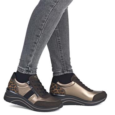 REMONTE WOMENS WEDGE ZIP LACE TRAINER - METALLIC