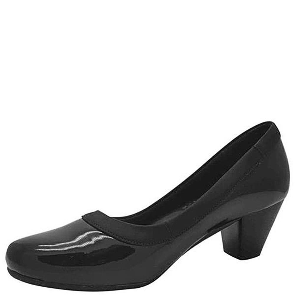 NINE TO FIVE MED HEEL COURT SHOE BLACK PATENT Paul Byron Shoes