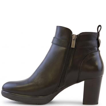 SUSST WOMENS STRAP BUCKLE ANKLE BOOT - BLACK