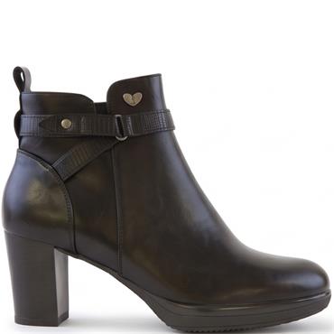 SUSST WOMENS STRAP BUCKLE ANKLE BOOT - BLACK