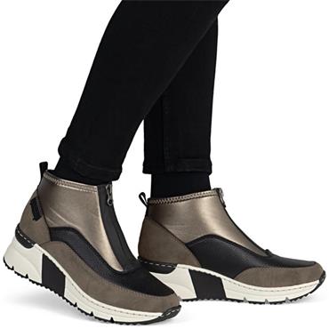 RIEKER WOMENS WEDGE ZIP ANKLE BOOT - BROWN