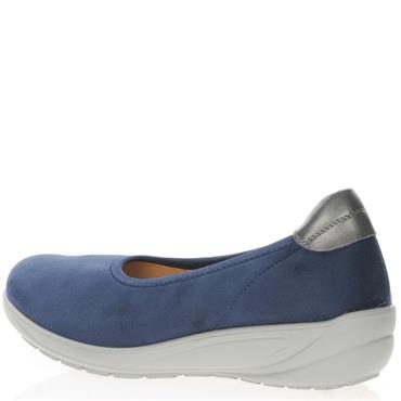 G COMFORT WOMENS COMFORT SLIP ON SHOE - NAVY