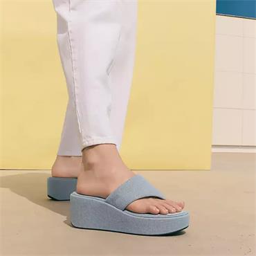 FITFLOP WOMENS SANDAL - LIGHT DENIM