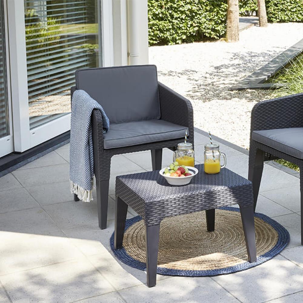 Keter Emily Balcony - Set Lounge Da Balcone 2 Poltrone + Tavolino, Effetto Rattan Grafite