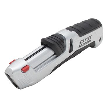 FatMaxÂ® Premium Auto-Retract Tri-Slide Safety Knife