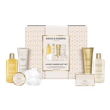 SWEET MANDARIN AND GRAPEFRUIT LUXURY PAMPER GIFT SET