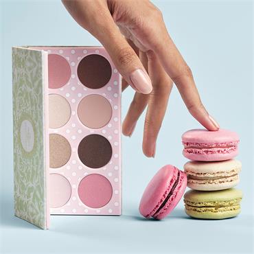 LIMITED EDITION EYESHADOW PALETTE