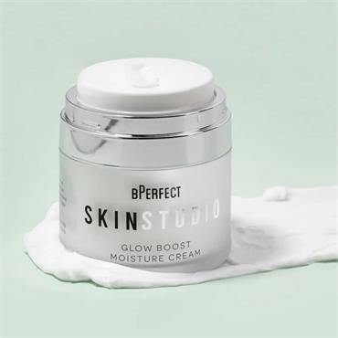 SKIN STUDIO GLOW BOOST MOISTURE CREAM