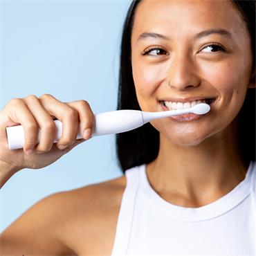 SONIC TOOTHBRUSH WHITE