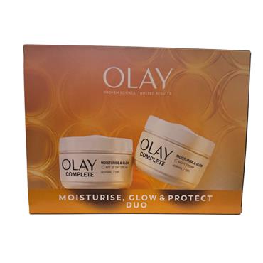 OLAY COMPLETE MOISTURISE AND GLOW ROUTINE SET