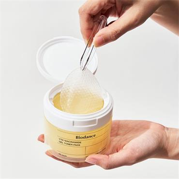 BIODANCE VITA NIACINAMIDE GEL TONER PAD 60 PADS
