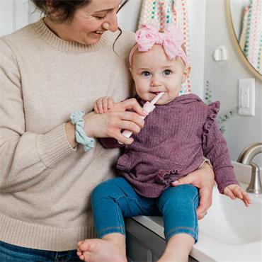 MAM TRAINING BRUSH 5+ MONTHS