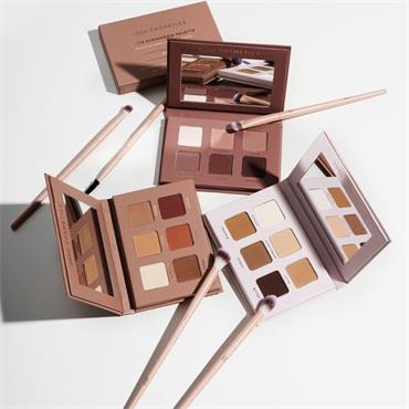 MATTE EYESHADOW PALETTE