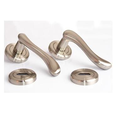 Lever On Rose Satin Chrome Handle & Excution