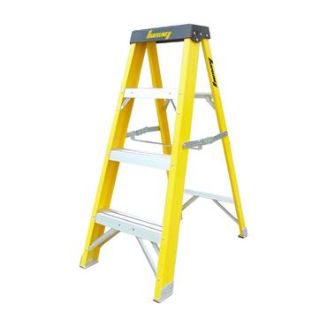 4   STEP FIBREGLASS STEP LADDER SINGLE SIDED