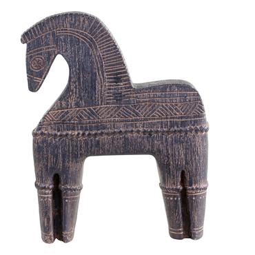 OLD HORSE WITH PATTERN DESIGN