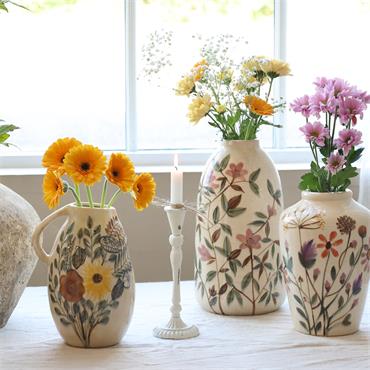 ANTIQUE CREAM CANDLESTICK HOLDER H23CM