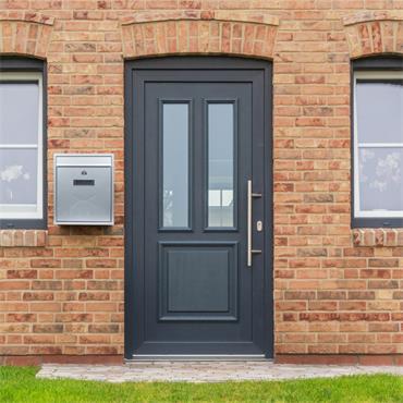 CONTEMPORARY POST BOX SILVER