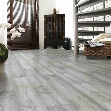 12MM DENVER OAK FLOORING K450 1.52YD2 PER PACK