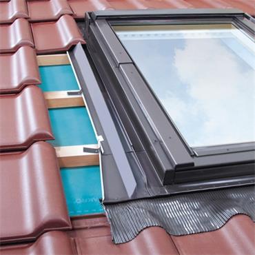 FAKRO EZV 05 TILE FLASHING 78X98