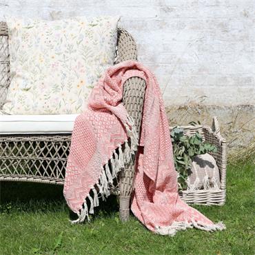 Chic Antique Aix Throw of Surplus Yarn
