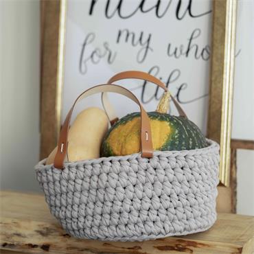 Hooked Crochet Panama Basket Pattern in Zpagetti